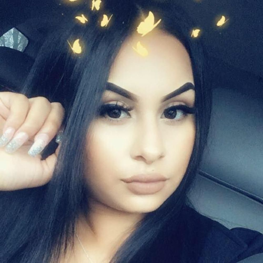 Meet your Posher, Priscilla